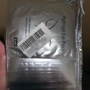 Gel eye patches